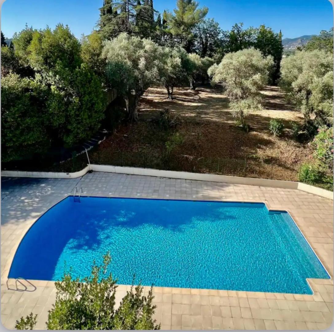 Tres Bel Appartement Cannes Esterno foto